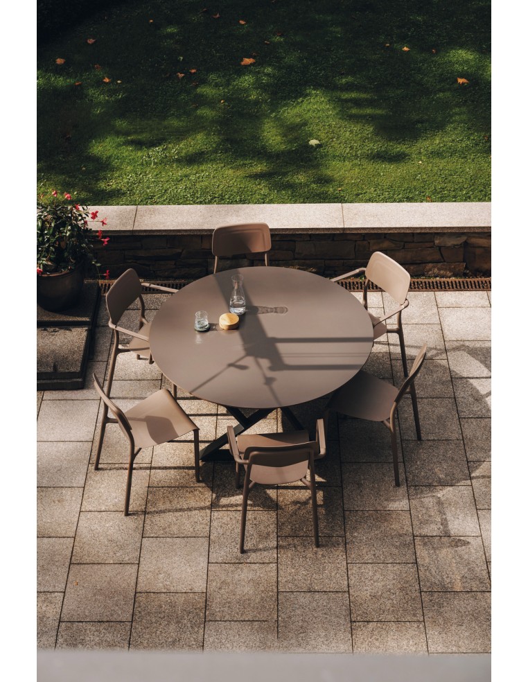Beistelltisch rund in Bugholz-Optik – Ziegelrot | Töpferkönig
